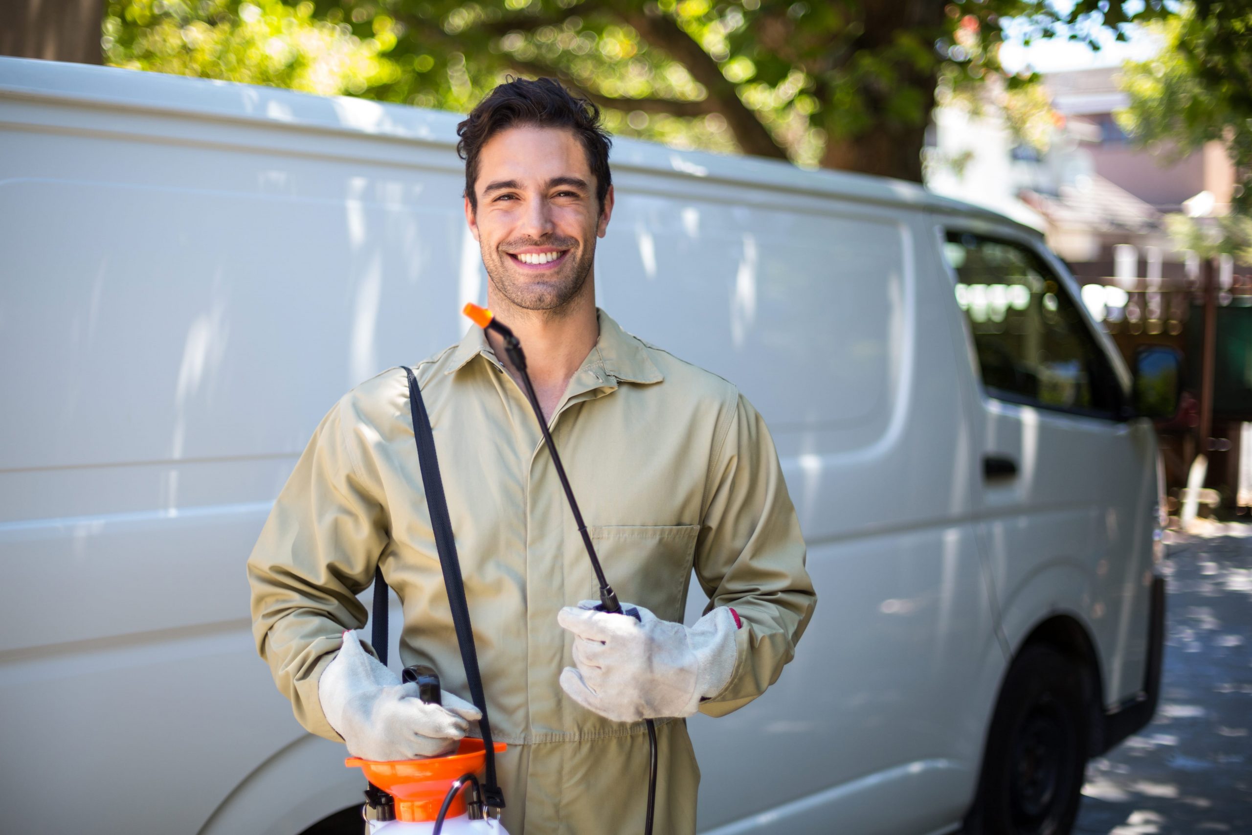 What You Need to Know When Applying for Pest Control Jobs